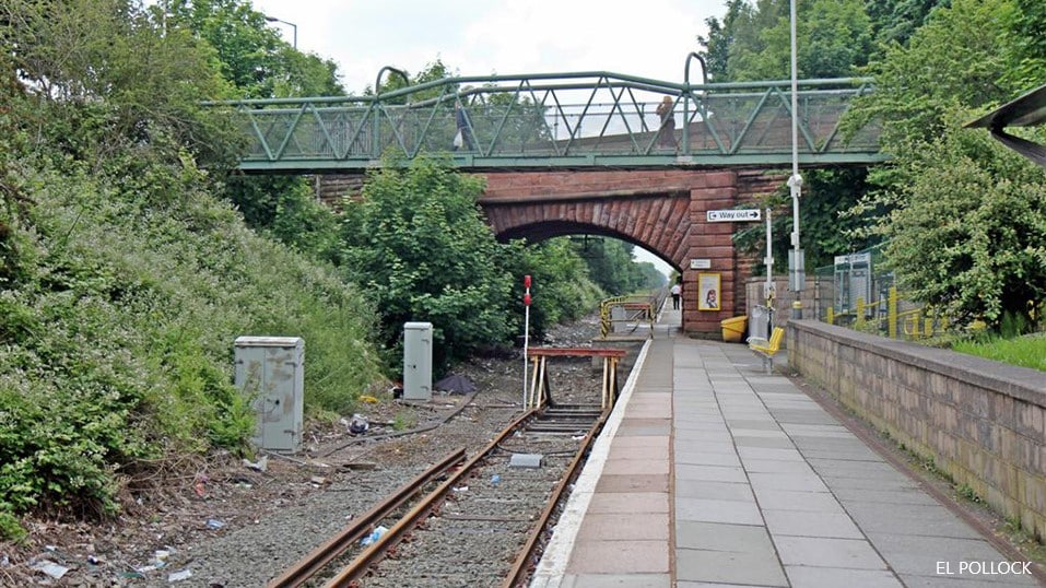 The two platforms at Kirkby are separated by a pedestrian walkway under the bridge and between the two sets of buffer stops